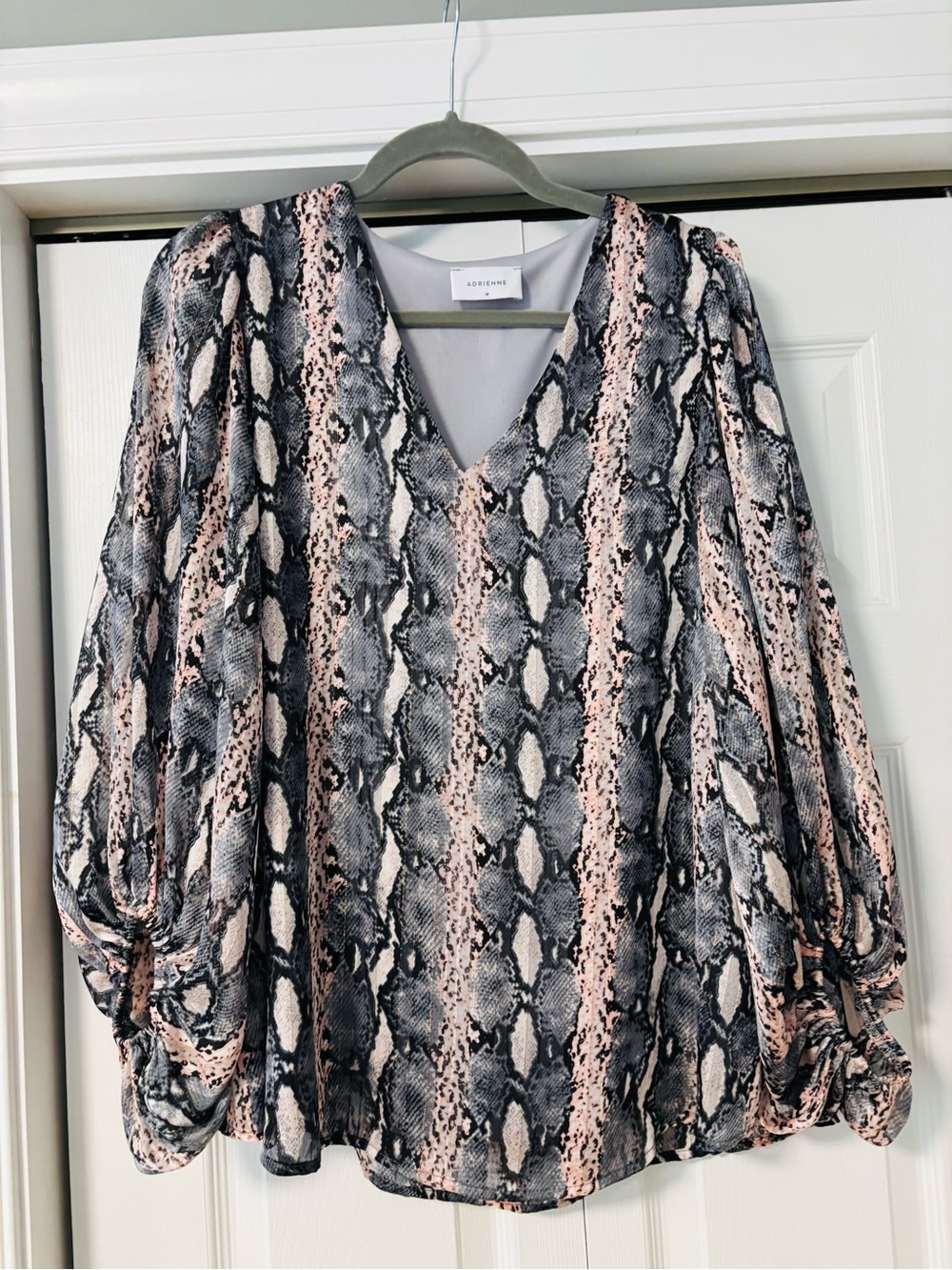 Women's blouse size M